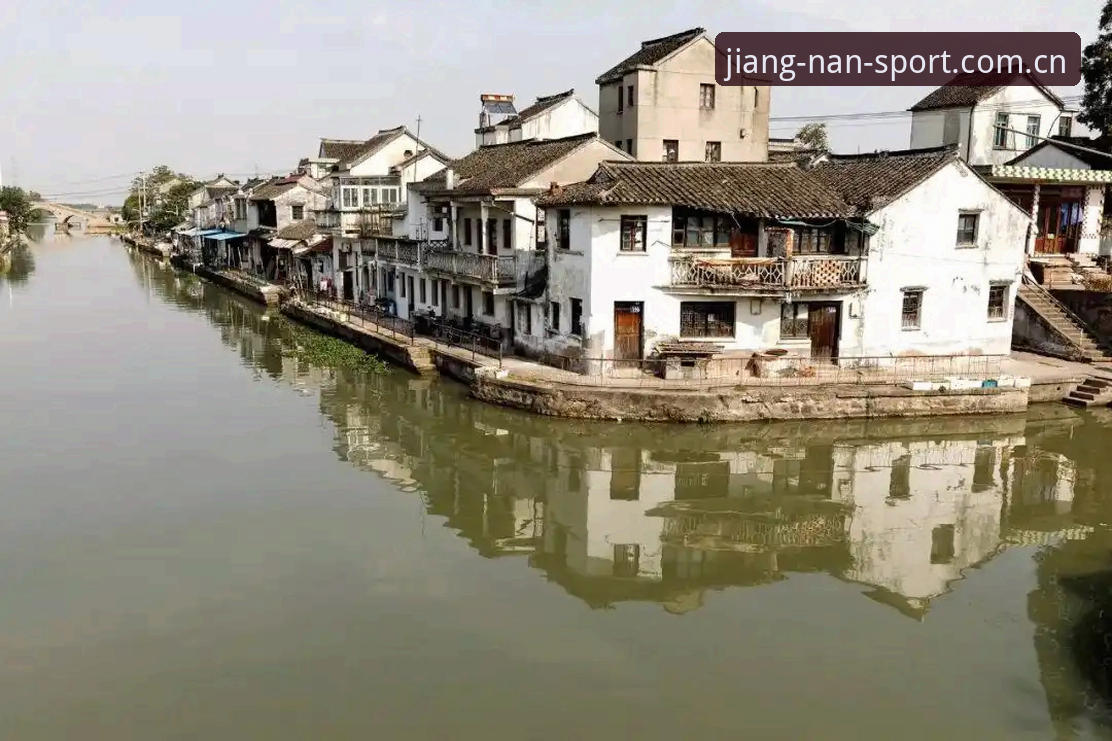 新旧版江南平台首页差距有多大？看完热力图我直接改口了